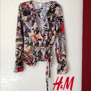 H&M Beautiful Wrap Top